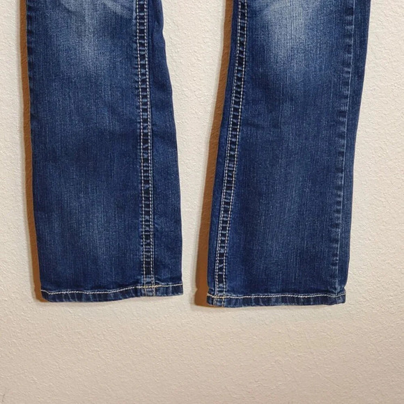 Maurices Womens Denim Jeans Light Wash Size 0 Regular low rise embroidery - Picture 7 of 9